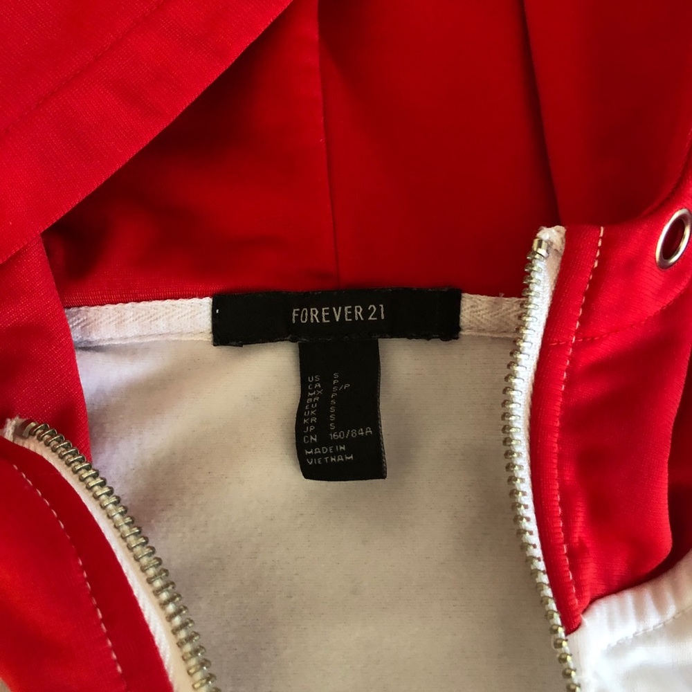 Hoodie - Picture 6 of 8